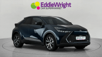 Toyota C-HR Photo 0