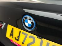 BMW 3 Series Photo 24
