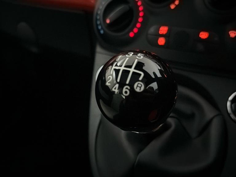 FIAT 500 Photo bsapi-5b70d8399d222b4dedec691108376983827bc271.jpg