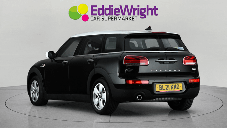 MINI CLUBMAN Photo bsapi-5c0bdeb43f5aec68f348e6934484d2764ac90d30.jpg