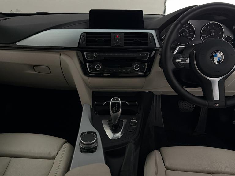 BMW 4 Series Photo bsapi-5c1cc968de8258fbbb371bdd8cd9ba04c2d5527e.jpg