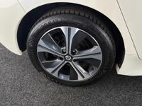 NISSAN LEAF Photo 21