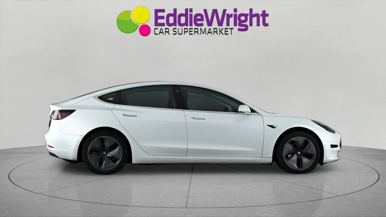 TESLA MODEL 3 Photo bsapi-5c2c2321fdc9c38ee2899a6888f551a501836eb9.jpg