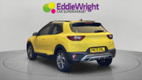 Kia STONIC Photo 1