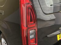 VAUXHALL COMBO LIFE ELECTRIC Photo 17