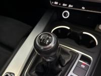 AUDI A4 Photo 12