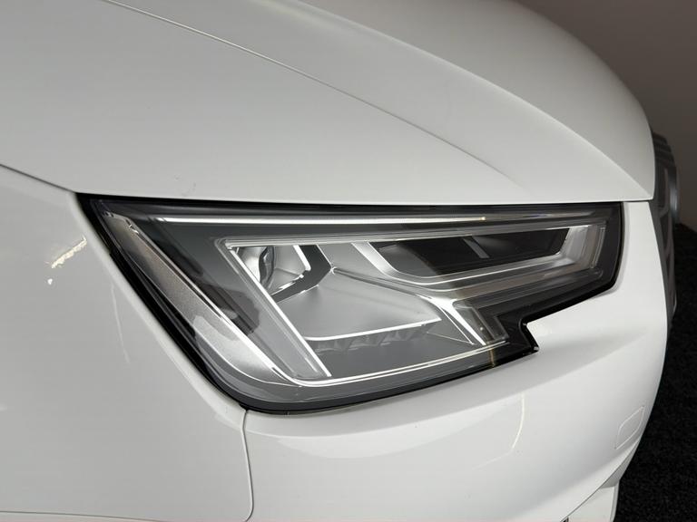AUDI A4 Photo bsapi-5ccc5bcf266eeb9fab5f8f1b20c77f469bdd703e.jpg