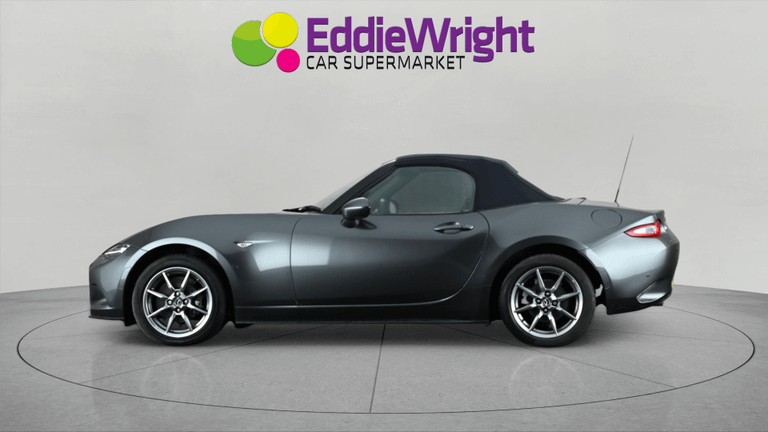 MAZDA Mx-5 Photo bsapi-5d7be9cc83319ec262362afa59b77afd5f63bc33.jpg