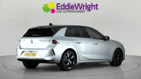 VAUXHALL Astra Photo 6