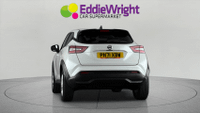 NISSAN JUKE Photo 5