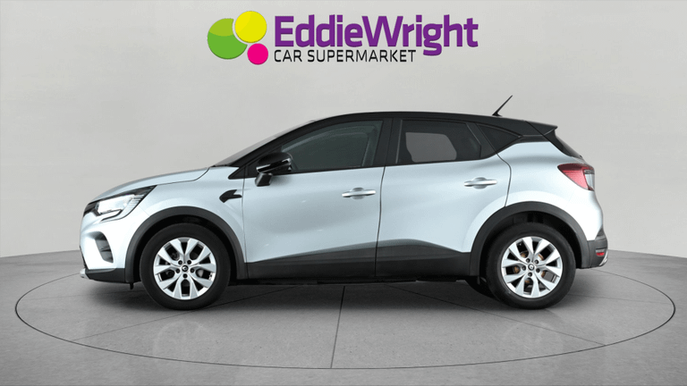 RENAULT Captur Photo bsapi-5e530fbdf91888756df682ce1a387c77d8ec7735.jpg