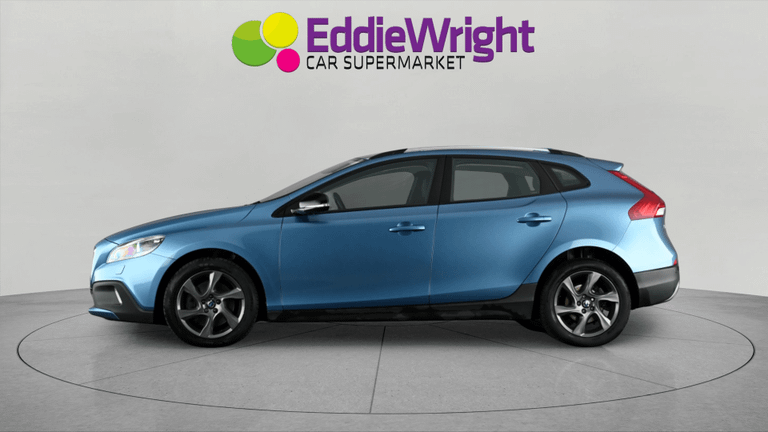 VOLVO V40 Photo bsapi-5ea088a367ec559ae695cf0fd6db0dafabea3855.jpg