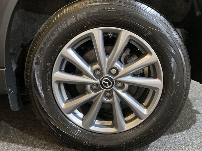 MAZDA CX-5 Photo bsapi-5eeb1d4adb8a52a43f8725894edb500b3b6919be.jpg