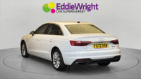 Audi A4 Photo 1