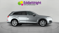 AUDI Q7 Photo 6