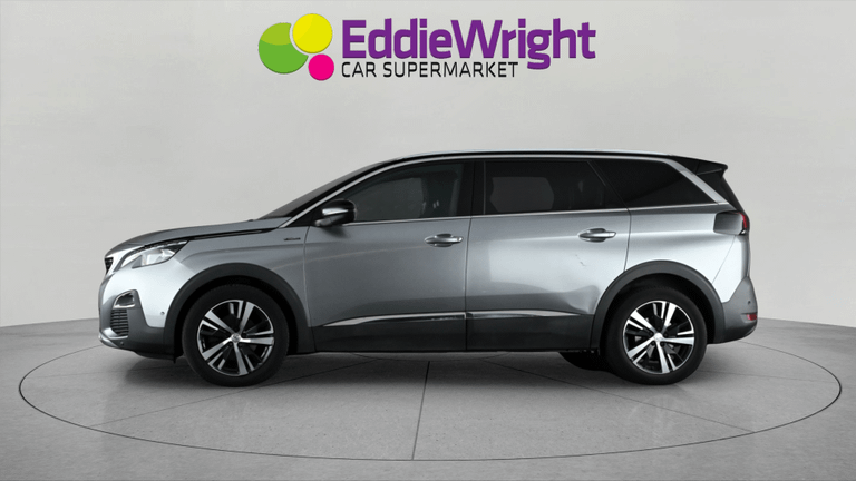PEUGEOT 5008 Photo bsapi-60c444f7e72fcb3b372c364e918bdbe1deb8827b.jpg