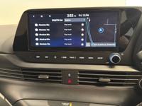 HYUNDAI BAYON Photo 10