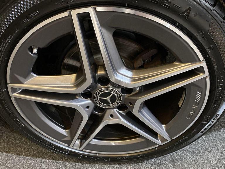 MERCEDES-BENZ CLA Photo bsapi-6150ad60827322918d90032e50862a024b8a14e4.jpg