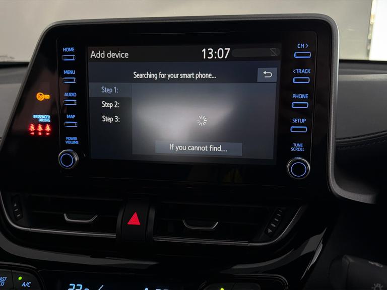 Toyota C-HR Photo bsapi-615bc7dea4d98bdcb1b4c4f6901768b6c4c81c79.jpg