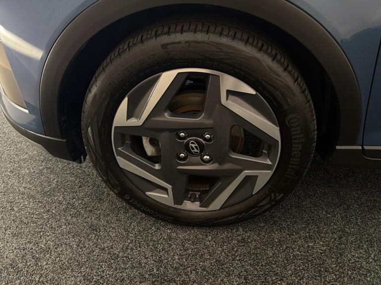 HYUNDAI BAYON Photo bsapi-61ac31daa9d776514ec5c0599bf04368e33fa412.jpg