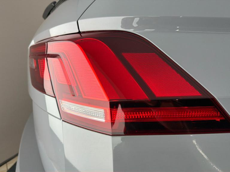 Volkswagen TIGUAN Photo bsapi-62350175f533334a32407e065c0cca5589c0be72.jpg