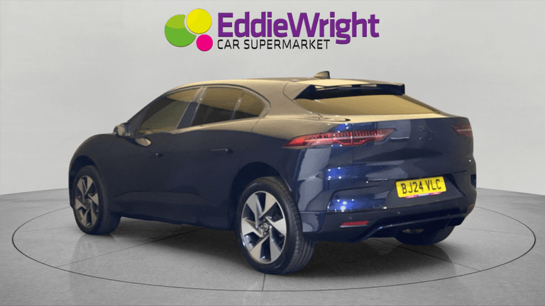 JAGUAR I-PACE Photo bsapi-62aa92f7320a417d0bcaa27bf4bec34f0558155d.jpg