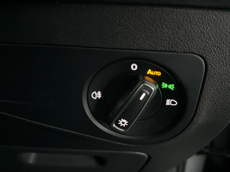 Volkswagen TIGUAN Photo bsapi-63786f3410957339b264b7754ad64d8753c284ad.jpg