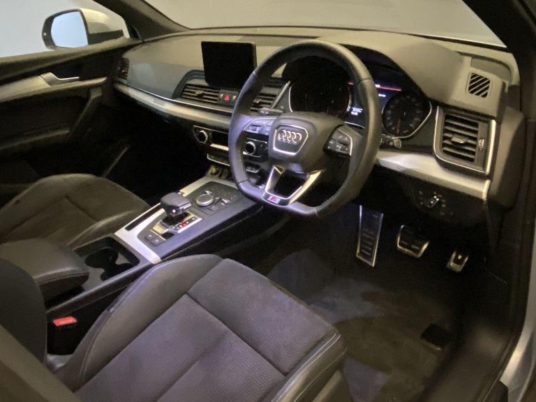 Audi Q5 Photo bsapi-63a73f50bbe4028930cbc2eecb8c550091ecabcd.jpg