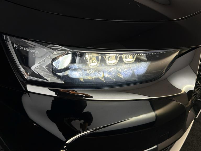 DS Automobiles 7 Crossback Photo bsapi-63d0bfade7484860b96501f9cff7678fc4bf674d.jpg
