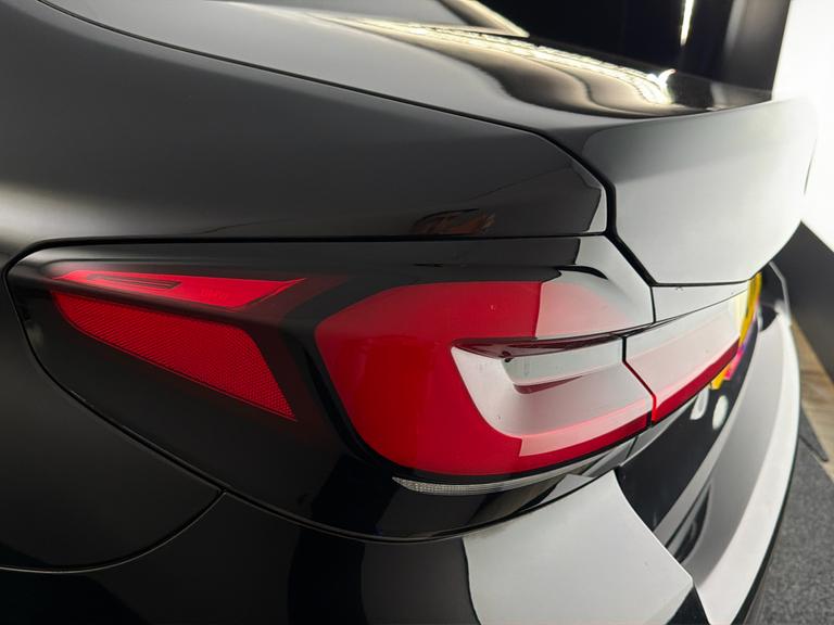 BMW 5 Series Photo bsapi-648ee6d3206860bb93bb2c218a963897536bd114.jpg