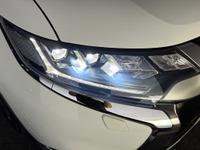 MITSUBISHI Outlander Photo 36