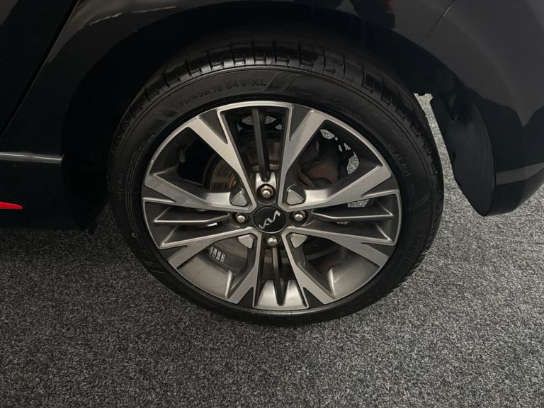Kia Picanto Photo bsapi-654c056d9cf8ae662ef2f76bdb96f69e3ef02264.jpg