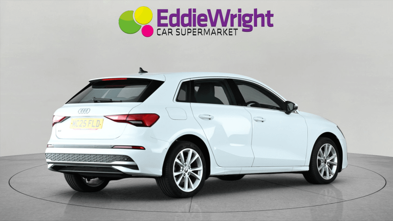 Audi A3 Photo bsapi-65d8d4a79b85e889910e3cddd4553fda20e5f4a6.jpg