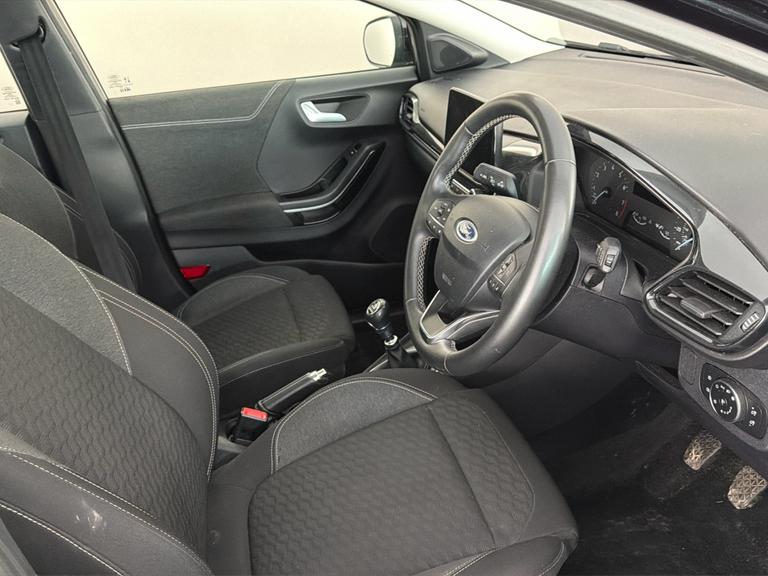 Ford Puma Photo bsapi-66210f6d2ef4445bfcdfe8553788b1ca53859b26.jpg