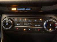 Ford FIESTA Photo 11