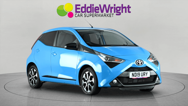 TOYOTA Aygo Photo bsapi-6649af4377c8de37d8d81e3af7c2f6d1ac66804b.jpg