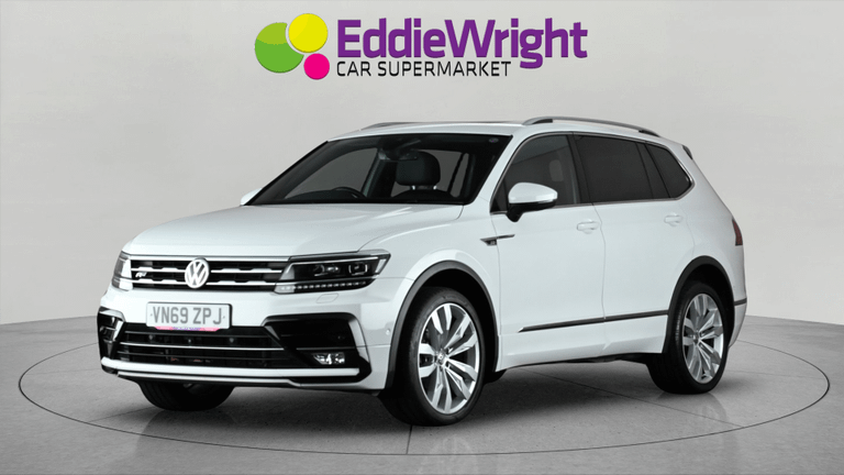 Volkswagen Tiguan Photo bsapi-66ce2aefc6a7e8b37b28f4b419e2ceb094fbde87.jpg
