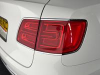 Bentley BENTAYGA Photo 16