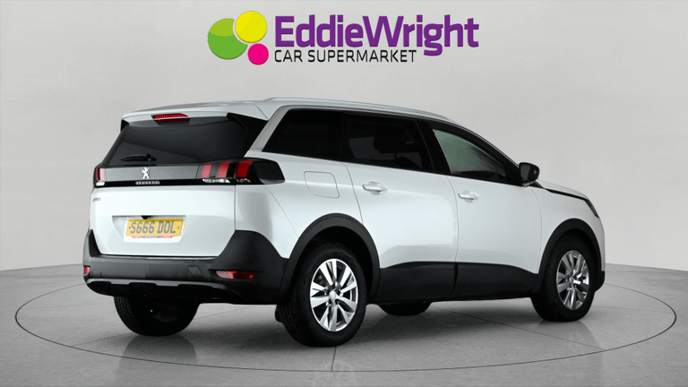 PEUGEOT 5008 Photo bsapi-6810aba7b09789cfcae9342db84ac352c13ea23b.jpg