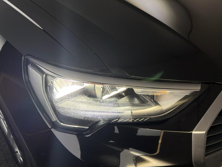 Audi Q3 Photo bsapi-69214a6868b1eed986ddda1b8da2d2844175ee7e.jpg