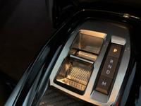 PEUGEOT 208 Photo 12