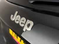 JEEP AVENGER Photo 24