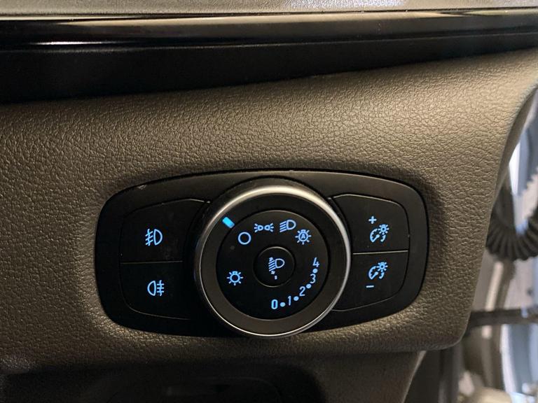 FORD TOURNEO CUSTOM Photo bsapi-6a62b6dbfbf08fbb38f1bc2f61881769830c5256.jpg