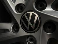 Volkswagen GOLF Photo 24