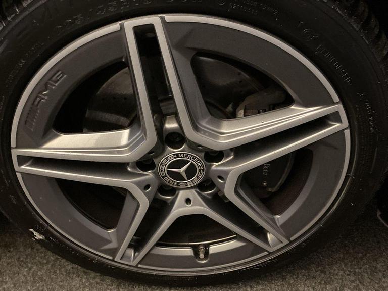 MERCEDES-BENZ A Class Photo bsapi-6af54a3fa8f0c2e800abf92d3315eb2a9a4f8a6d.jpg