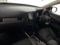 MITSUBISHI Outlander Photo 29
