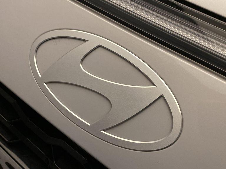 Hyundai BAYON Photo bsapi-6c05c8f470f466203b4d2f46e737b450fdcdb6fa.jpg