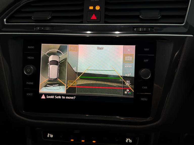 Volkswagen Tiguan Photo bsapi-6c072af4edcfbb506a9e9851a552b557b1088c00.jpg