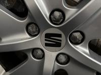 SEAT ARONA Photo 28