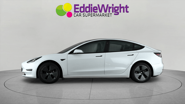TESLA Model 3 Photo bsapi-6c976804d84ad6c9633f106d02e3c46884c25014.jpg